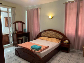 Maison Blanche Self Catering Studio